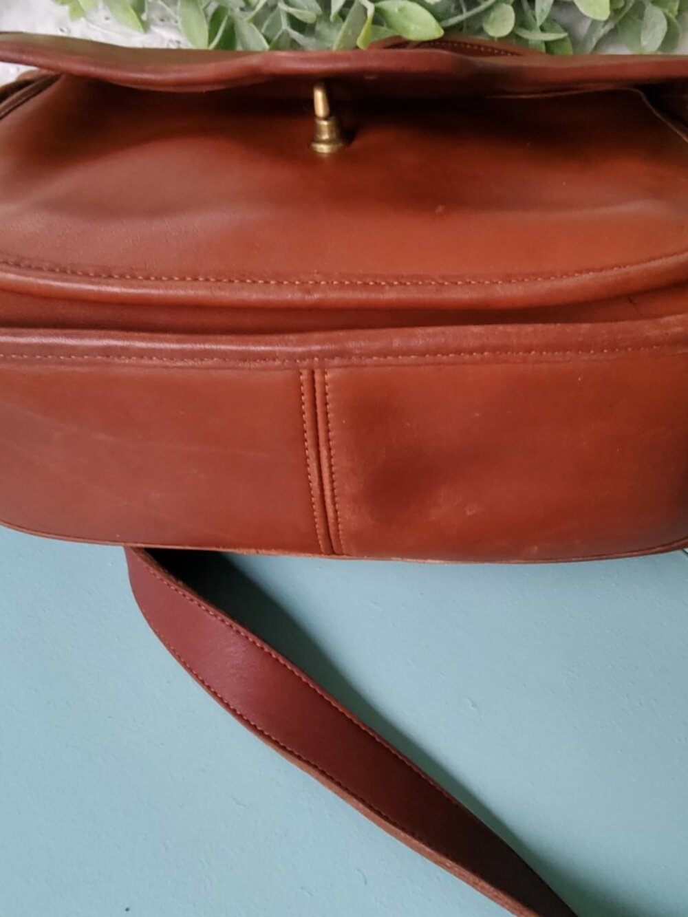Vintage Coach Lenox Bag in British Tan 9918 - Picture 10 of 15